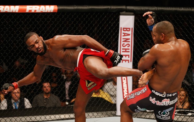 Jon Jones x Daneil Cormier - UFC 182 (Foto: GettyImages)