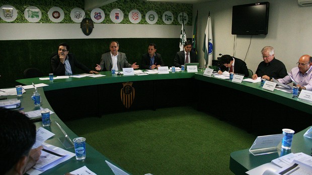 Hélio Cury Federação Paranaense de Futebol (FPF) arbitral Campeonato Paranaense (Foto: Julia Abdul-Hak / Backstage Comunicação) Hélio Cury Federação Paranaense de Futebol (FPF) arbitral Campeonato Paranaense (Foto: Julia Abdul-Hak / Backstage Comunicação)