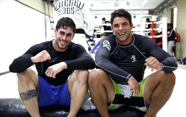 Antônio Carlos Cara de Sapato e Marcus Buchecha treino jiu-jítsu MMA (Foto: Divulgação )