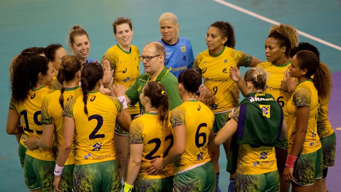 Tudo sobre handebol feminino Tudo sobre handebol feminino