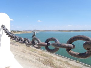 Açude de Coremas é o maior reservatório hídrico da Paraíba (Foto: Taiguara Rangel/G1)