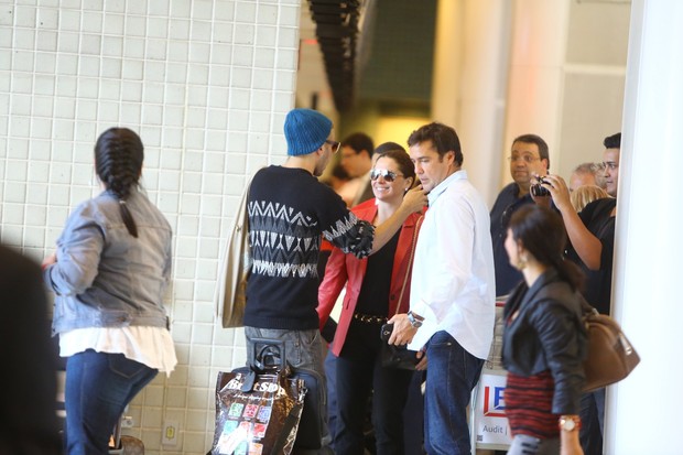 Giovanna Antonelli no aeroporto (Foto: Marcello Sá Barretto/AgNews)