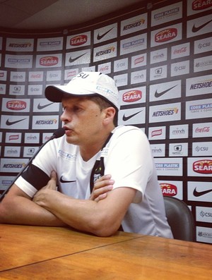 Claudinei Oliveira técnico Santos (Foto: Fábio Maradei / Divulgação Santos FC)
