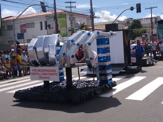 G Desfile C Vico Militar E Estudantil Tem Tecnologia E Educa O Como