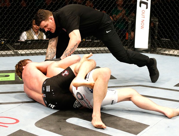 Gunnar Nelson X Zak Cummings UFC Dublin (Foto: Getty Images)