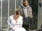 Kim Kardashian e Kanye West usam pano para evitar fotos da filha