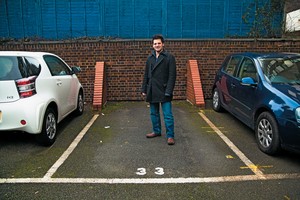 HÁ VAGAS Anthony Eskinazi, criador do aluguel de garagem. A BMW comprou a ideia (Foto: Divulgação)