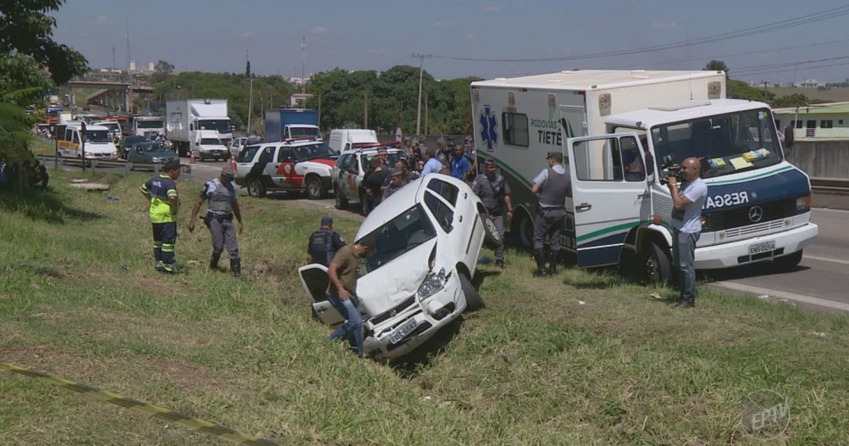 G1 - Câmera registra tiros contra guarda morto em posto de Monte Mor