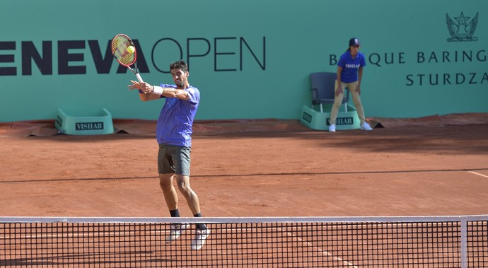 Thomaz Bellucci em vitória sobre Baghdatis no ATP 250 de Genebra (Foto: Divulgação / Geneva Open)