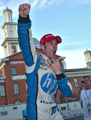 Simon Pagenaud comemora vitória no GP de Baltimore da Fórmula Indy (Foto: Divulgação)