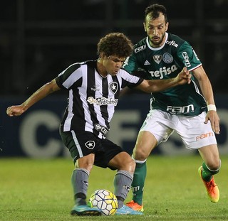 Edu Dracena é desfalque para o próximo jogo contra Chapecoense