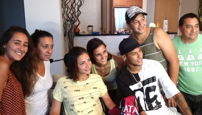 Neymar e Lais Souza (Foto: Marcio Iannacca)