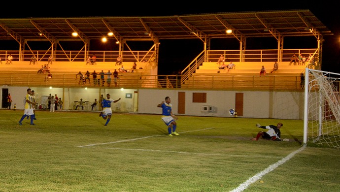 Copa Boa Vista de Futebol Amador entra na reta final, com jogos sempre no Ribeirão (Foto: Fernando Teixeira)