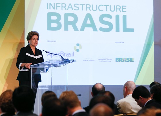 A presidente Dilma Rousseff  durante Encerramento de Encontro Empresarial sobre Oportunidades de Investimento em Infraestrutura no Brasil, em Nova York (Foto: Roberto Stuckert Filho/PR)