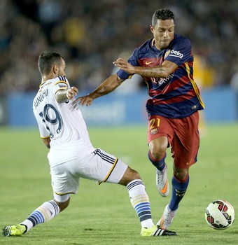 Adriano Barcelona 2 x 1 Los Angeles Galaxy (Foto: Getty Images)