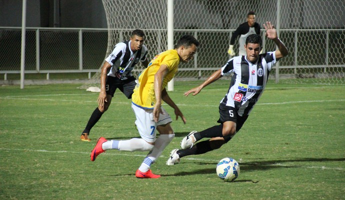 Nacional venceu o São Raimundo-PA por 2 a 0 (Foto: Marcos Dantas)
