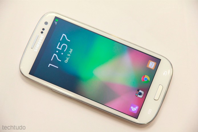 Samsun Galaxy S III (Foto: TechTudo/Allan Melo) Samsun Galaxy S III (Foto: TechTudo/Allan Melo)