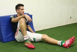 Gareca poupa titulares e convoca garotos para jogo com o Avaí