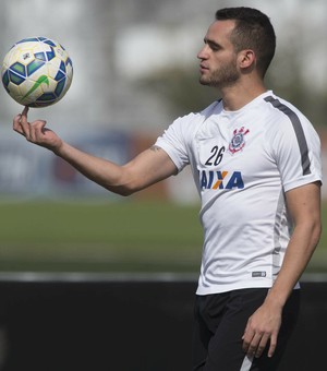 Renato Augusto vê Corinthians com vantagem importante no Brasileiro