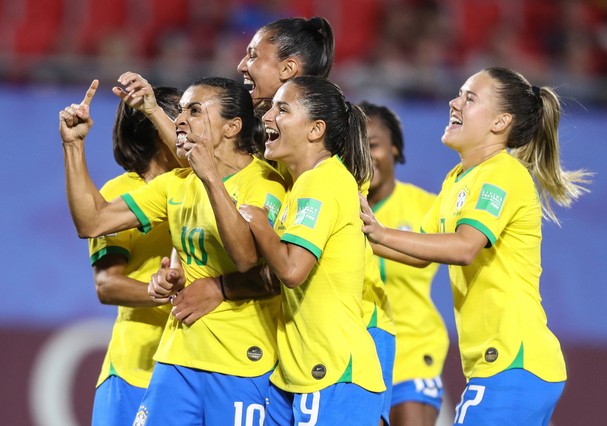 CBF anuncia salários iguais para atletas das seleções masculina e feminina (Foto: Reprodução/Instagram) CBF anuncia salários iguais para atletas das seleções masculina e feminina (Foto: Reprodução/Instagram)