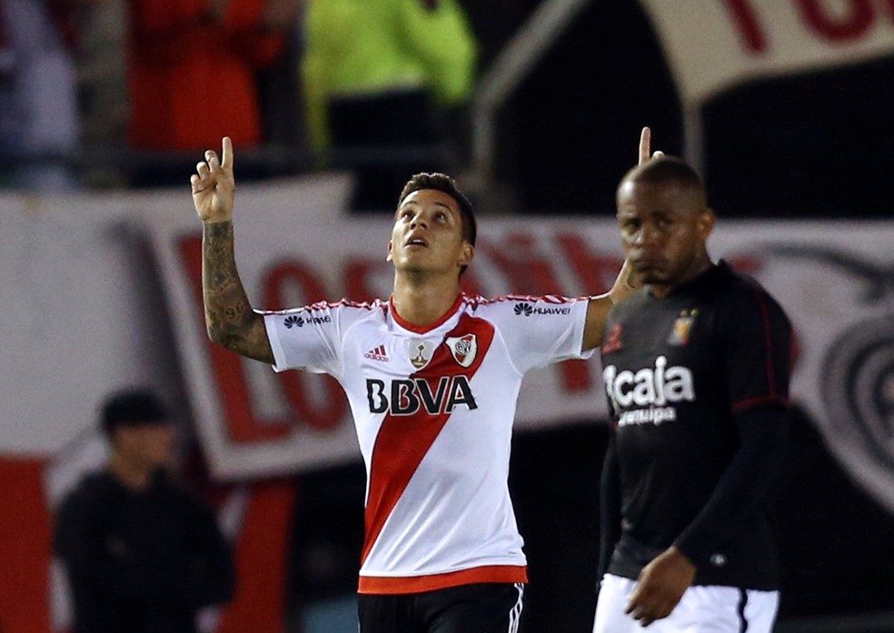 Driussi, artilheiro do River Plate no Campeonato Argentino e na Libertadores, também teria sido flagrado no antidoping (Foto: Marcos Brindicci/Reuters)