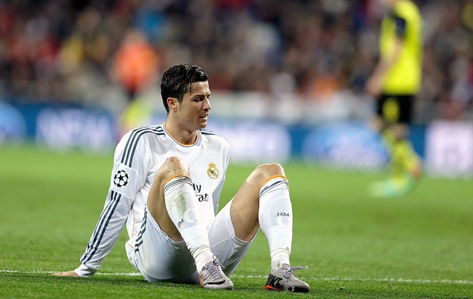 Cristiano Ronaldo jogo Real Madrid e Borussia Dortmund Liga dos Campeões (Foto: AP) Cristiano Ronaldo jogo Real Madrid e Borussia Dortmund Liga dos Campeões (Foto: AP)