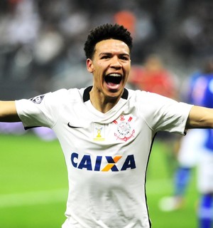 Irregular no Corinthians, Marquinhos Gabriel retorna aos planos do Santos