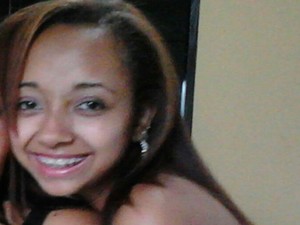O corpo de Talita Silva foi encontrado com marcas de agressão (Foto: Reprodução/ - foto_corpo_via_dutra_menina_da_direita