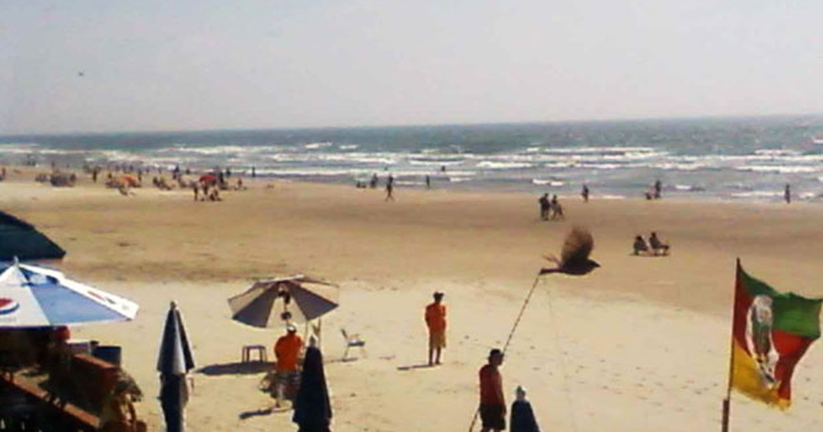 G1 Veranistas começam a ocupar areias das praias do Litoral Norte do RS notícias em Rio G1 Veranistas começam a ocupar areias das praias do Litoral Norte do RS notícias em Rio