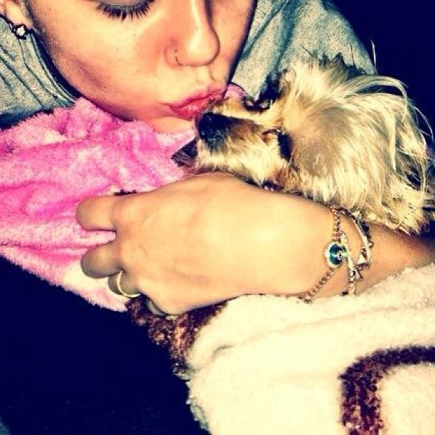 Miley Cyrus e Lila (Foto: Reprodução/ Instagram)