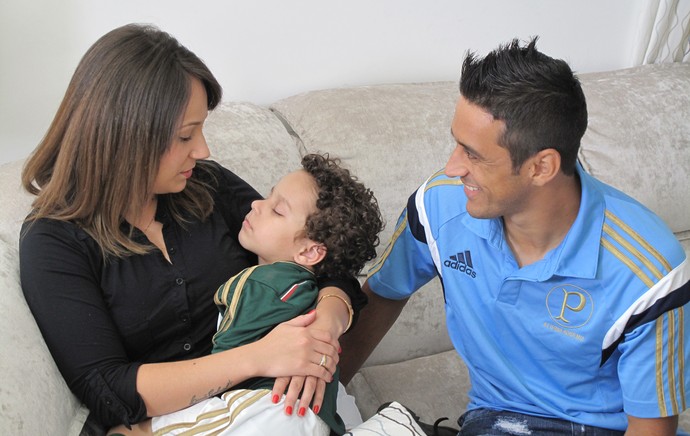 De quase desistente a curinga, Robinho se encanta com o Verdão