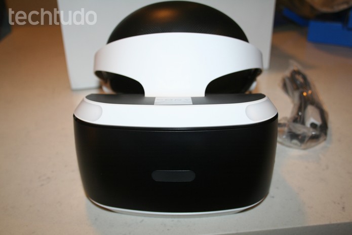 Visão frontal do PS VR- com marca (Foto: Felipe Vinha/Techtudo) Visão frontal do PS VR- com marca (Foto: Felipe Vinha/Techtudo)