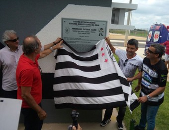 inauguração ct do americano, em campos (Foto: Stella Freitas )