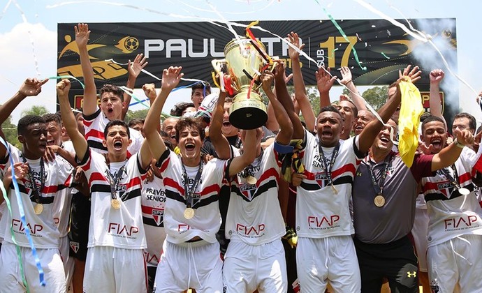 São Paulo campeão Paulista sub-17 (Foto: Rubens Chiri/saopaulofc.net)