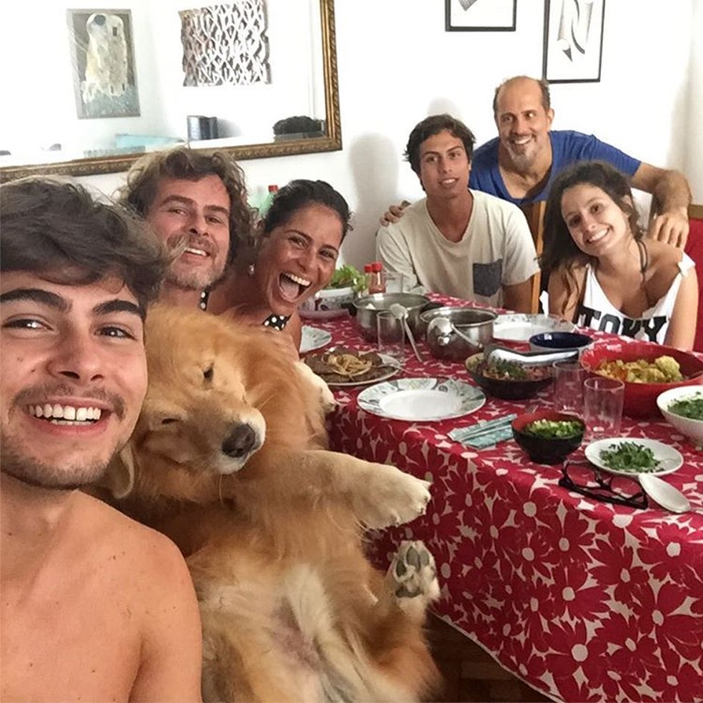 Rafael Vitti em família (Foto: Reprodução Instagram)