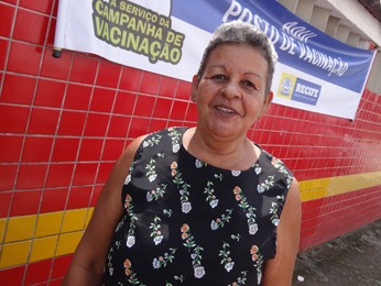 Gláucia fez questão de dar boas vindas às médicas cubanas. (Foto: Katherine Coutinho / G1)