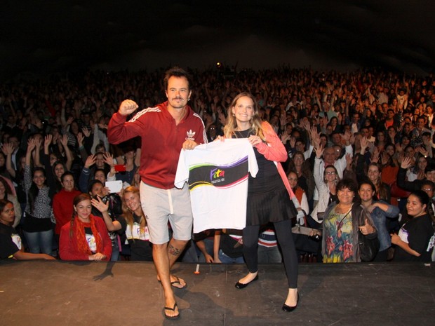 Fernanda Rodrigues e Paulo Vilhena após apresentação de peça em Angra dos Reis, no Rio (Foto: Felipe Assumpção/ Ag. News)