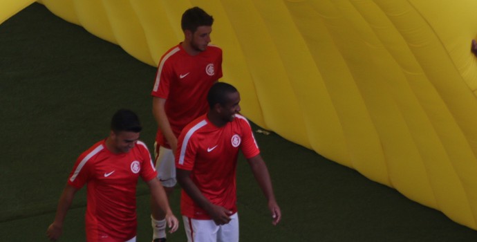 Anderson Andrigo Aylon Inter (Foto: Tomás Hammes / GloboEsporte.com)