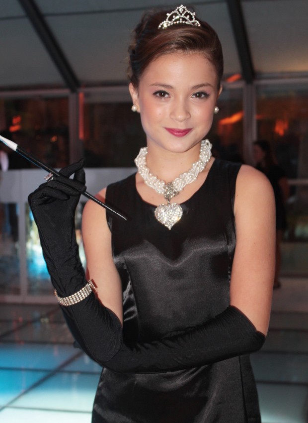 Raíssa Chaddad foi de Bonequinha de Luxo, famoso papel interpretado por Audrey Hepburn (Foto: Bruna Ricardo/Divulgação)
