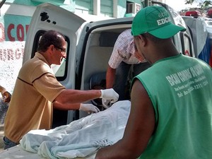 Menina chegou a ser atendida no posto de saúde de Ubaitaba e foi encaminhada para o hospital de Itabuna, mas não resistiu e morreu. (Foto: Jacson Cristiano/Ubaitaba Urgente)