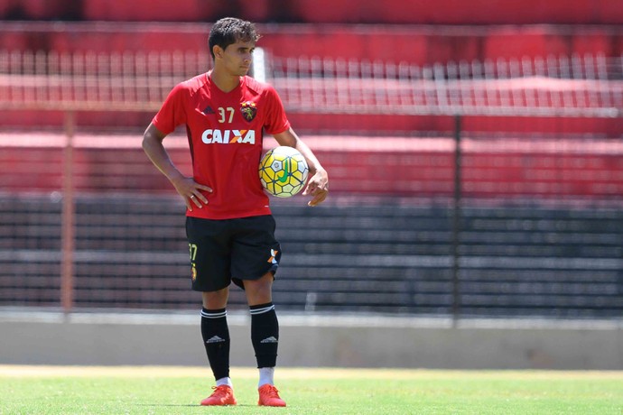 Everton Felipe Sport (Foto: Marlon Costa/Pernambuco Press)