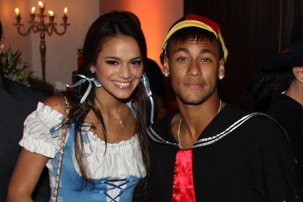 Bruna Marquezine e Neymar no aniversário de Thiaguinho em São Paulo (Foto: Manuela Scarpa/ Foto Rio News)