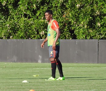 Berrío Flamengo (Foto: Fred Gomes)