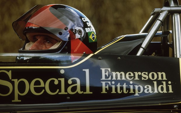 Fittipaldi Aposta Em Vit 243 Ria Da Lotus De Kimi Raikkonen No