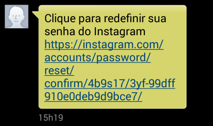 Link de recuperação de senha via SMS (Foto: Reprodução/Lívia Dâmaso)