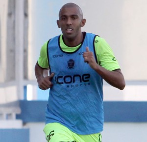 Sérgio Júnior treinando pelo Macaé (Divulgação/Tiago Ferreira/Macaé)