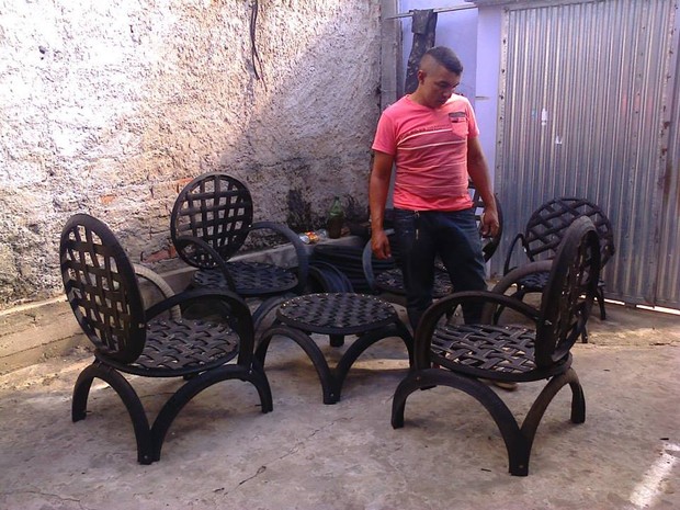 www cabresto blogspot com Cabeleireiro transforma pneus usados em peças de decoraç u00e3o no Piauí Aparador Antiguo De Roble ~ www cabresto blogspot com Cabeleireiro transforma pneus usados em peças de decoraç u00e3o no Piauí