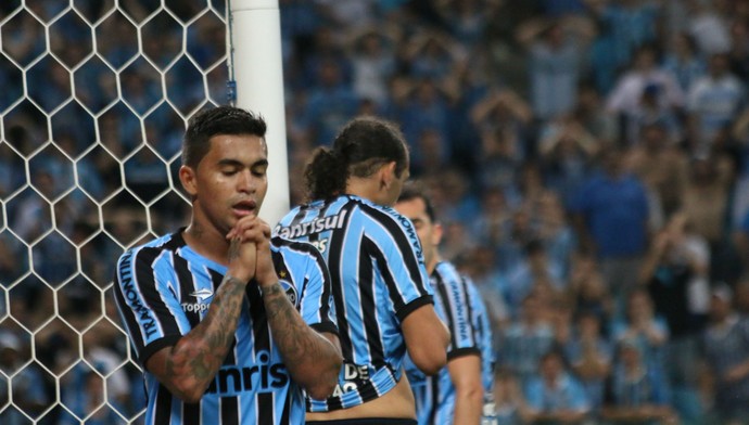 Dudu, atacante do Grêmio (Foto: Diego Guichard)