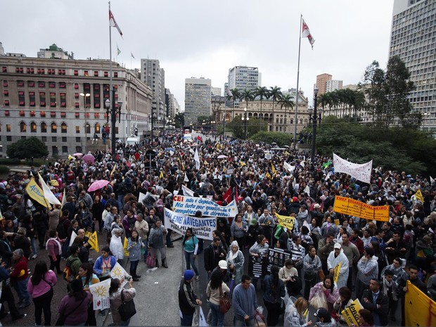 G Sp H Protesto De Servidores P Blicos Fecha Viaduto Do Ch