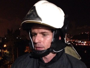 Capitão do Corpo de Bombeiros, Marcos Palumbo, esteve em Santos (Foto: Guilherme Lucio / G1)